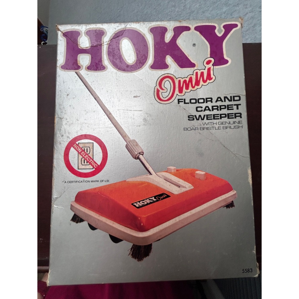 Vintage HOKY Omni Non Electric Floor and Carpet Sweeper 5583 Brown Tan New